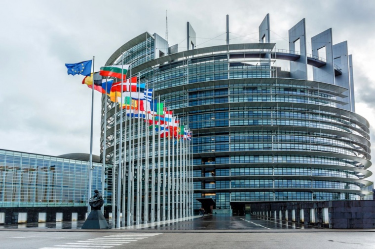 Европарламент призвал Украину закрыть сайт «Миротворец»