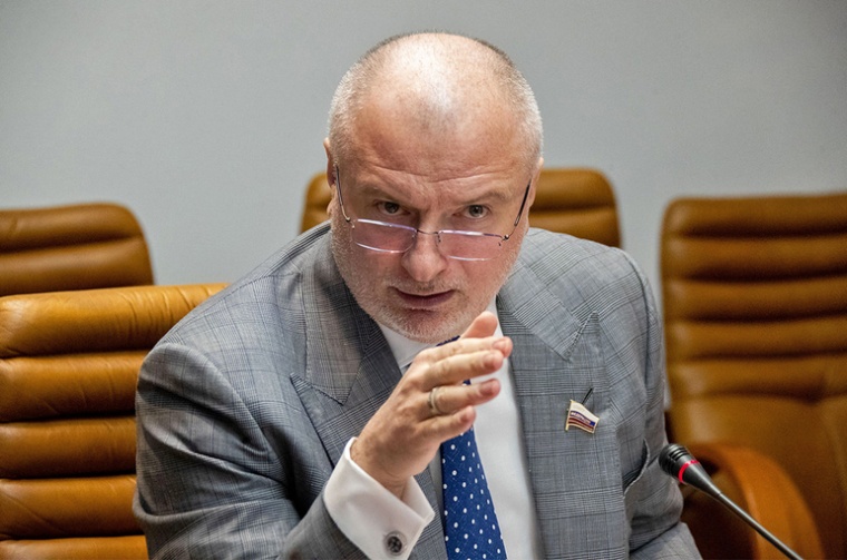 В Совфеде раскритиковали новые положения украинского языкового закона