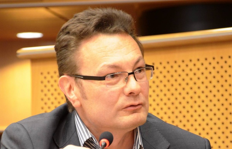 Сергей Петросов: запрет на выдачу шенгена россиянам обернется гуманитарной катастрофой