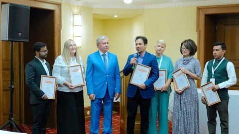 В Эстонии уволена учитель русского языка, принявшая участие в конкурсе русистов в Москве