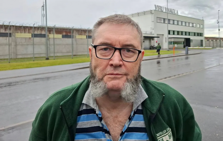 Правозащитник Сергей Середенко вышел на свободу в Эстонии
