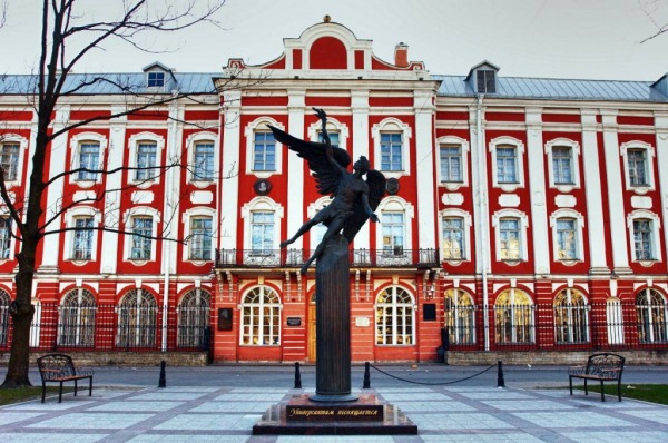Преподаватели русского языка из 29 стран встретятся в Санкт-Петербурге для участия в Летней школе