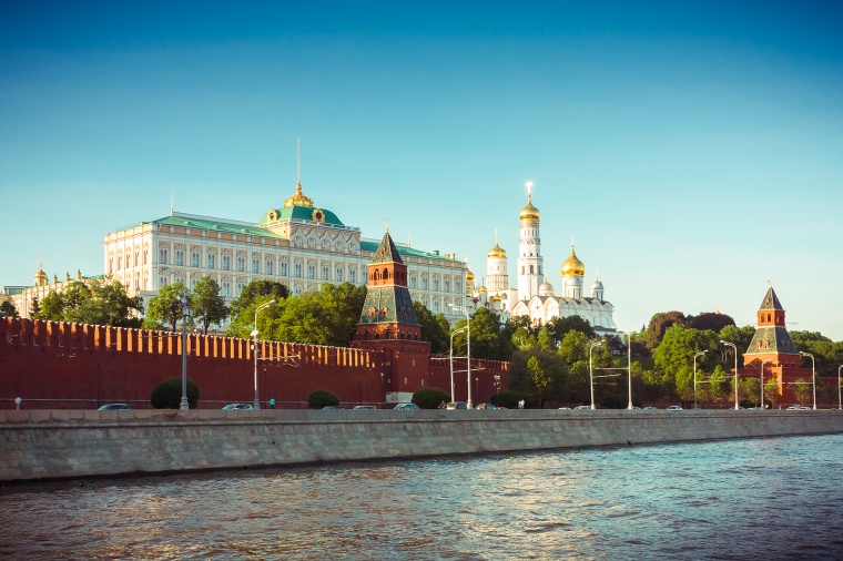 Ратифицированная Россией конвенция избавит зарубежных соотечественников от чрезмерной бюрократии