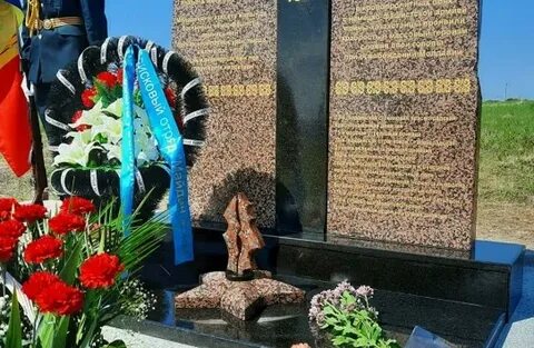 В Молдавии установили памятник казахстанцам, защищавшим республику от нацистов