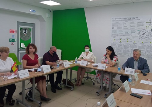 В Ростове-на-Дону обсудили вопросы развития взаимодействия с соотечественниками за рубежом