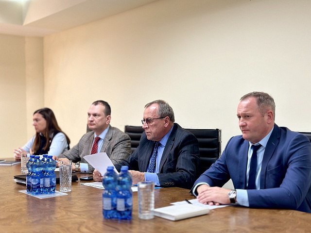 Соотечественники в Израиле встретились с российским Послом Анатолием Викторовым