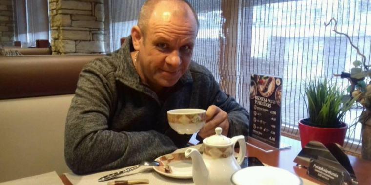 В Латвии закончен сбор средств для оплаты залога для подследственного активиста-антифашиста Александра Жгуна