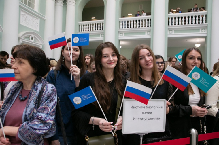 В России будут готовить магистров для популяризации русского языка и культурыза рубежом
