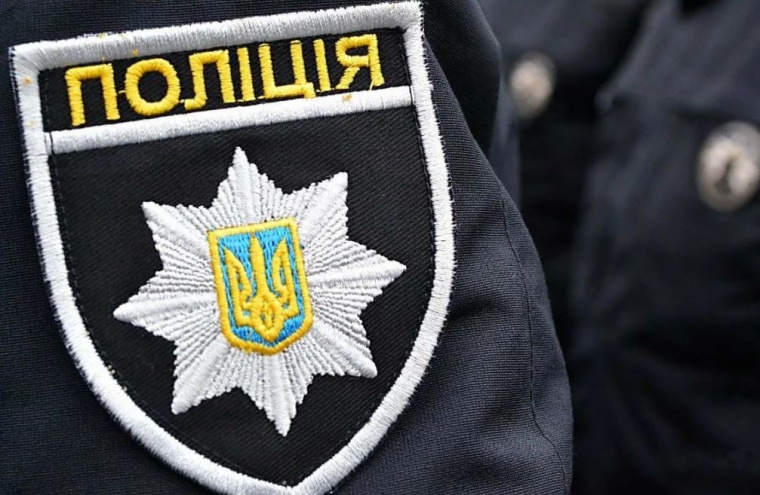В Херсоне вандалы разбили 17 памятников на братской могиле воинов-освободителей