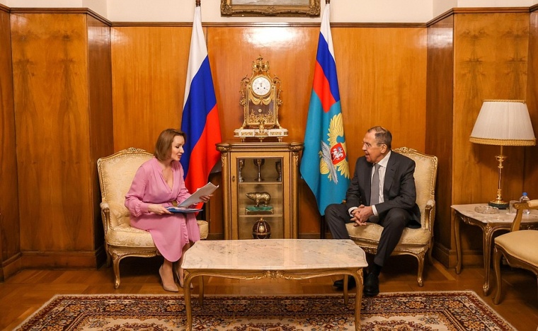 Состоялась встреча уполномоченного при Президенте по правам ребёнка Марии Львовой-Беловой и Министра иностранных дел Сергея Лаврова