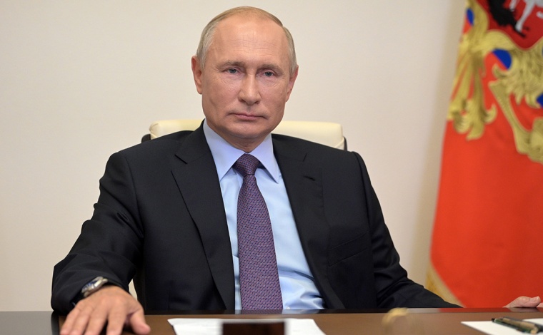 Президент России подписал закон о внесении изменений в Консульский устав Российской Федерации