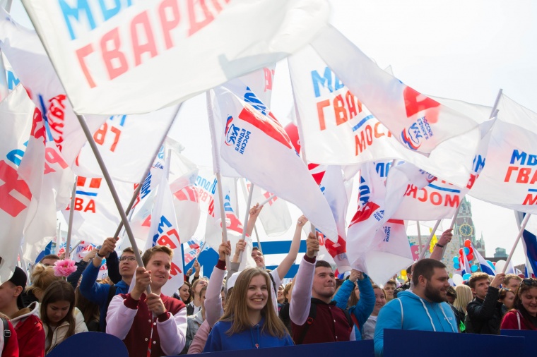 Молодогвардейцы будут проводить прямые линии с соотечественниками за рубежом