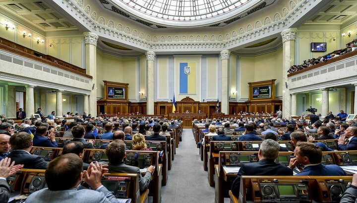 В Раду внесли проект о запрете деятельности РПЦ и признающих подчиненность ей организаций