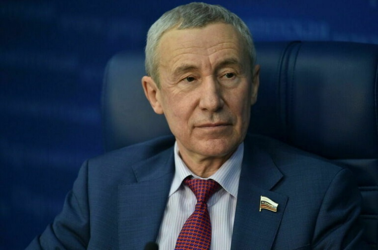 Андрей Климов: попавшие в Госдумы депутаты будут обязаны представлять интересы соотечественников