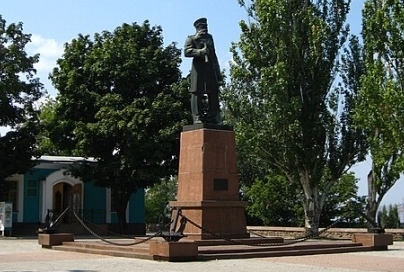 Памятник русскому адмиралу Степану Макарову планируют снести в Николаеве