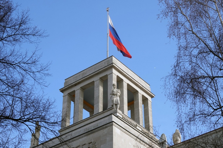Более 800 обращений о дискриминации поступило на горячую линию Посольства России в Германии