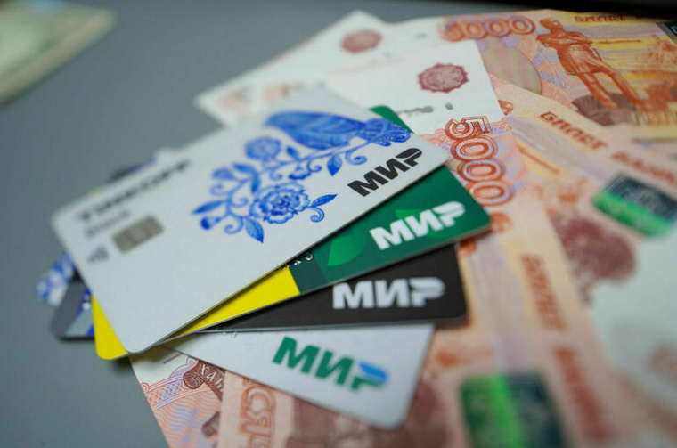 Проживающие за рубежом россияне смогут получать пенсию на открытые в России счета