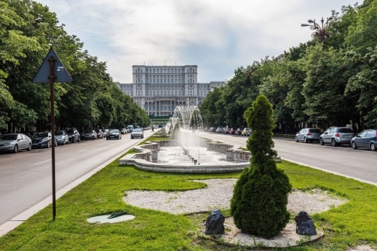 В Бухаресте приостановят работу Российский центр науки и культуры и школа при посольстве