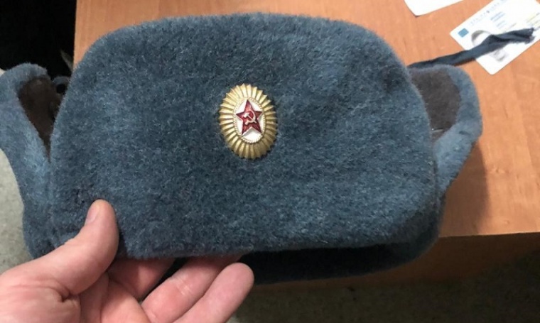 Во Львове возбудили уголовное дело из-за шапки-ушанки с советской символикой